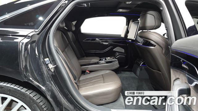 Audi A8 55 TFSI Quattro LWB