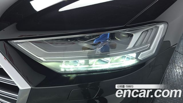 Audi A8 55 TFSI Quattro LWB