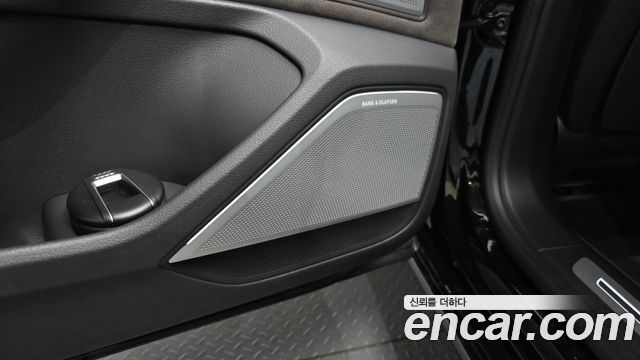 Audi A8 55 TFSI Quattro LWB