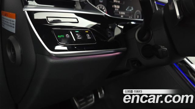 Audi A8 55 TFSI Quattro LWB