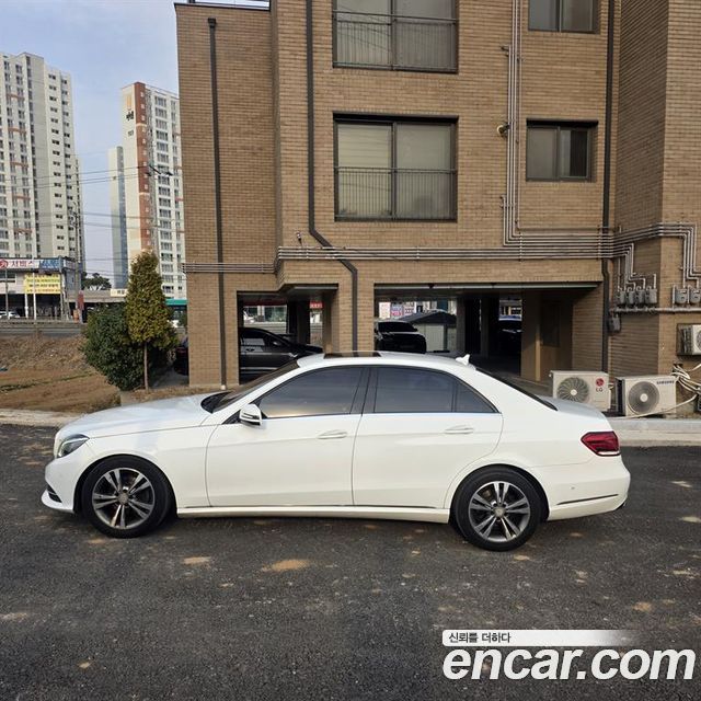 Mercedes-Benz E-Class E220 Bluetec Avantgarde