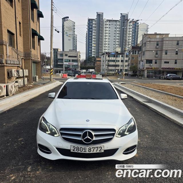 Mercedes-Benz E-Class E220 Bluetec Avantgarde