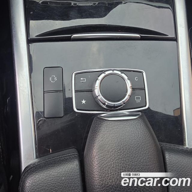 Mercedes-Benz E-Class E220 Bluetec Avantgarde