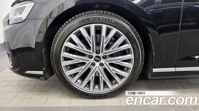 Audi A8 55 TFSI Quattro Premium LWB