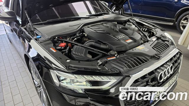 Audi A8 55 TFSI Quattro Premium LWB
