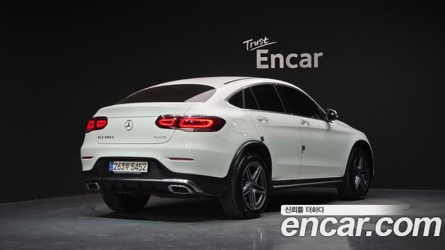 Mercedes-Benz GLC-Class GLC220 d 4MATIC Coupe