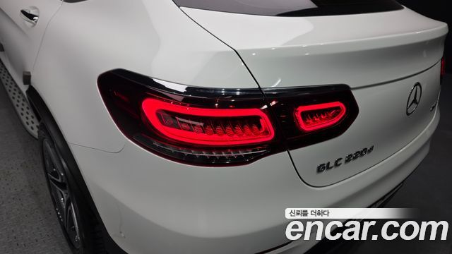 Mercedes-Benz GLC-Class GLC220 d 4MATIC Coupe