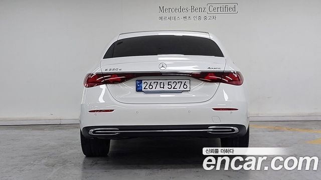 Mercedes-Benz E-Class E220d 4MATIC Exclusive