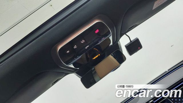 Mercedes-Benz E-Class E220d 4MATIC Exclusive