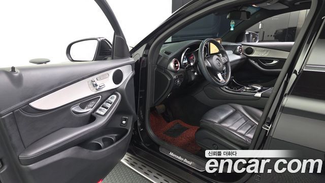 Mercedes-Benz GLC-Class GLC220 d 4MATIC Premium Coupe
