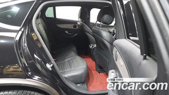 Mercedes-Benz GLC-Class GLC220 d 4MATIC Premium Coupe