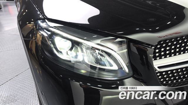 Mercedes-Benz GLC-Class GLC220 d 4MATIC Premium Coupe