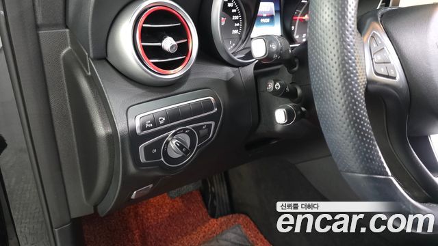 Mercedes-Benz GLC-Class GLC220 d 4MATIC Premium Coupe