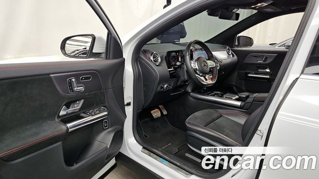 Mercedes-Benz EQA EQA250 AMG Package
