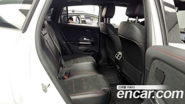 Mercedes-Benz EQA EQA250 AMG Package