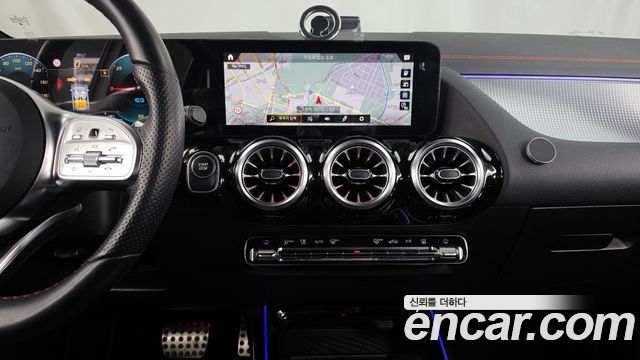 Mercedes-Benz EQA EQA250 AMG Package