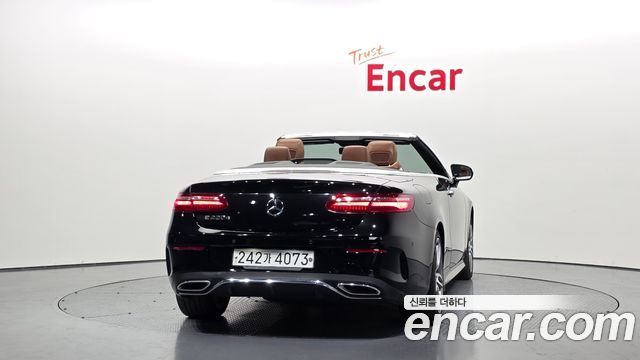 Mercedes-Benz E-Class E220d Cabriolet
