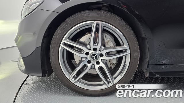Mercedes-Benz E-Class E220d Cabriolet