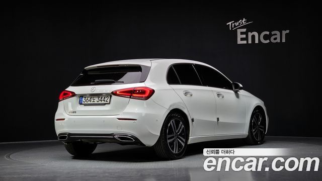 Mercedes-Benz A-Class A220 Hatchback