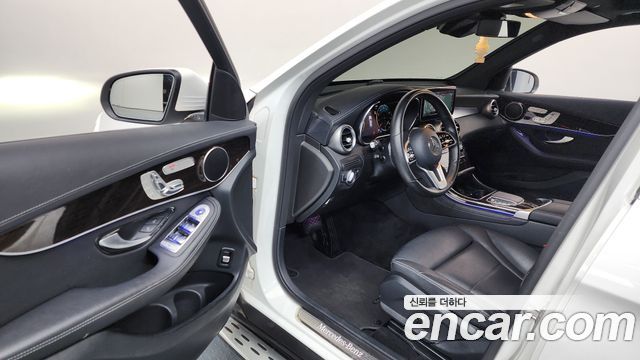 Mercedes-Benz GLC-Class GLC300 4MATIC