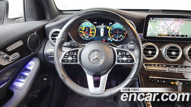 Mercedes-Benz GLC-Class GLC300 4MATIC
