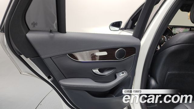 Mercedes-Benz GLC-Class GLC300 4MATIC