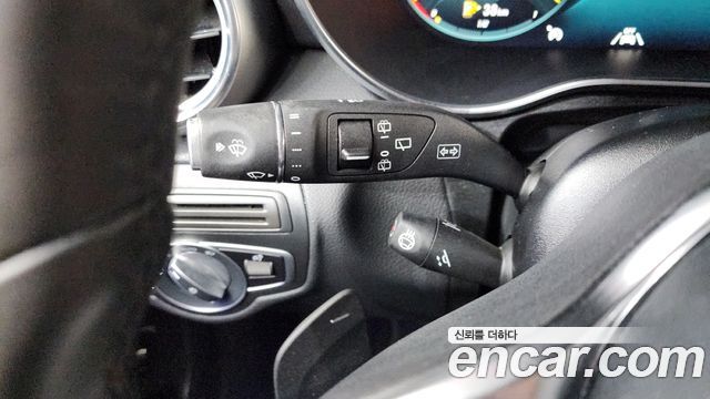 Mercedes-Benz GLC-Class GLC300 4MATIC