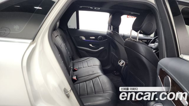 Mercedes-Benz GLC-Class GLC300 4MATIC