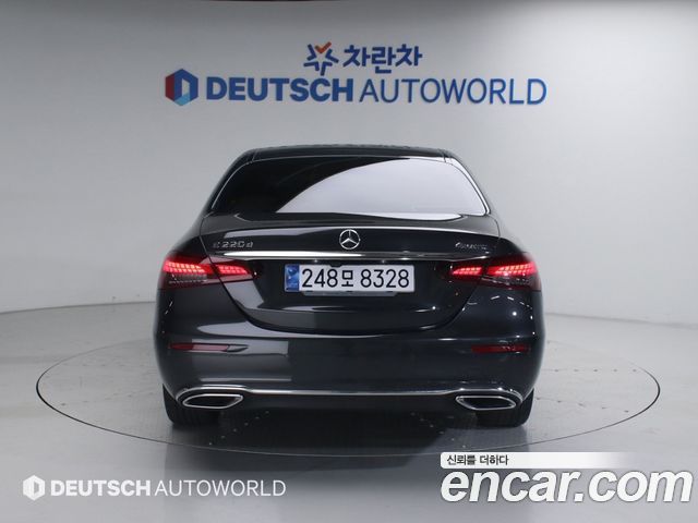Mercedes-Benz E-Class E220d 4MATIC Exclusive