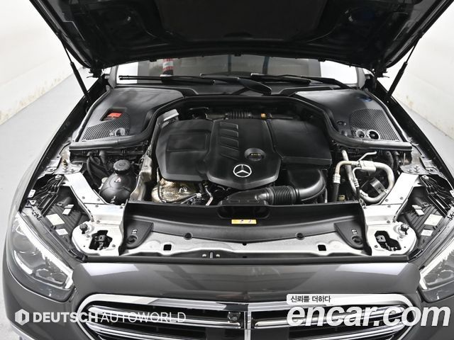 Mercedes-Benz E-Class E220d 4MATIC Exclusive