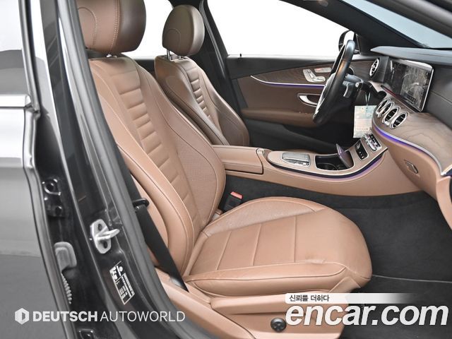 Mercedes-Benz E-Class E220d 4MATIC Exclusive