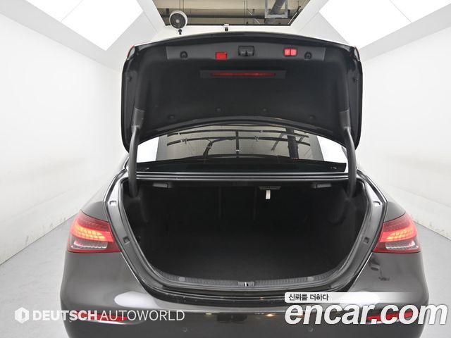 Mercedes-Benz E-Class E220d 4MATIC Exclusive