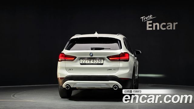BMW X1 xDrive 20i xLine