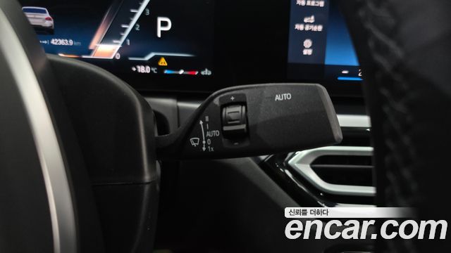 BMW 2-Series M240i xDrive Online Exclusive Coupe