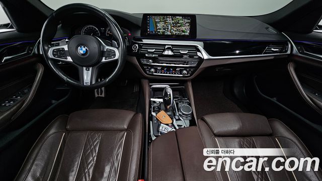 BMW 5-Series 530i M Sport Package Plus