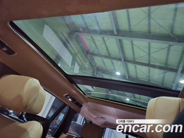 Land Rover Range Rover P530 Autobiography Long Wheel Base