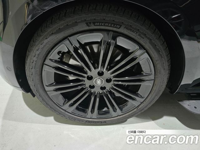 Land Rover Range Rover P530 Autobiography Long Wheel Base