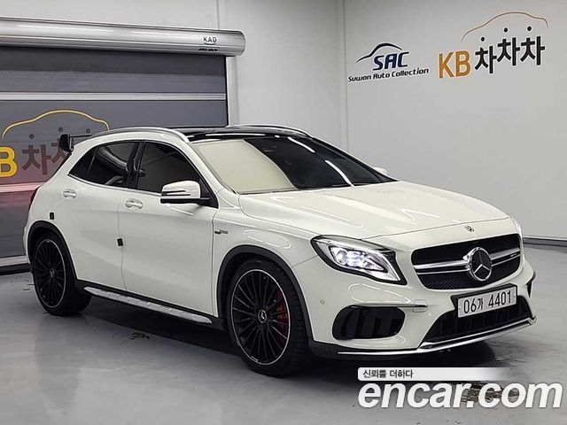 Mercedes-Benz GLA-Class GLA45 AMG 4MATIC