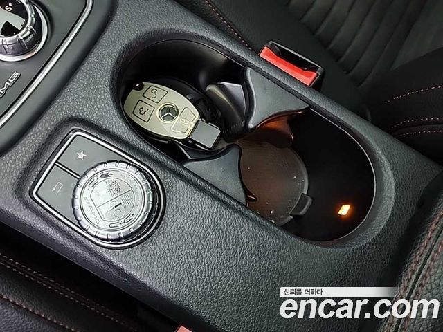 Mercedes-Benz GLA-Class GLA45 AMG 4MATIC