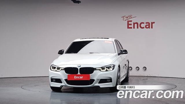 BMW 3-Series 320i M Sport Shadow