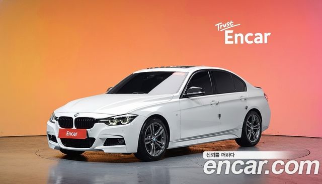 BMW 3-Series 320i M Sport Shadow