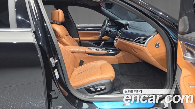 BMW 7-Series 740Li xDrive M Sport Package
