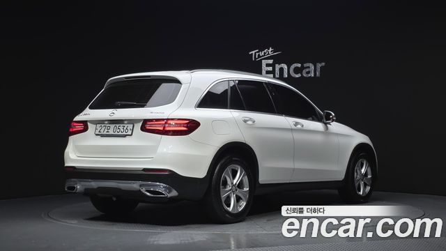 Mercedes-Benz GLC-Class GLC220 d 4MATIC