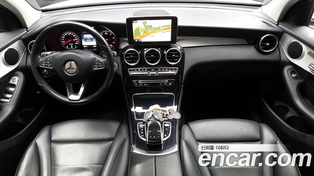 Mercedes-Benz GLC-Class GLC220 d 4MATIC