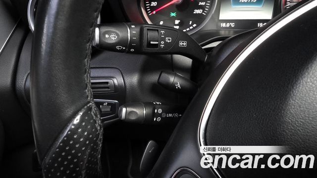 Mercedes-Benz GLC-Class GLC220 d 4MATIC