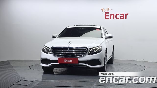 Mercedes-Benz E-Class E220d 4MATIC Exclusive
