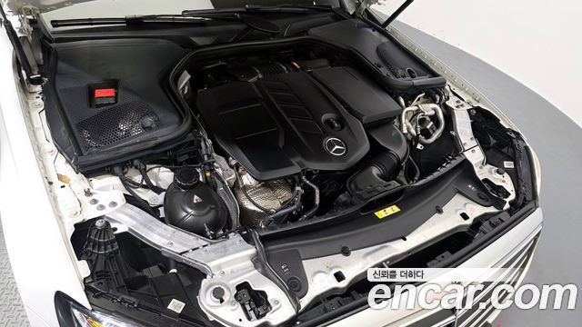 Mercedes-Benz E-Class E220d 4MATIC Exclusive