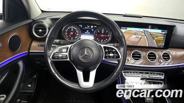 Mercedes-Benz E-Class E220d 4MATIC Exclusive