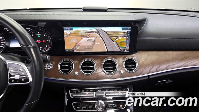 Mercedes-Benz E-Class E220d 4MATIC Exclusive