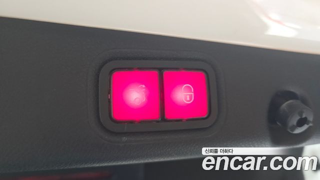 Mercedes-Benz E-Class E220d 4MATIC Exclusive